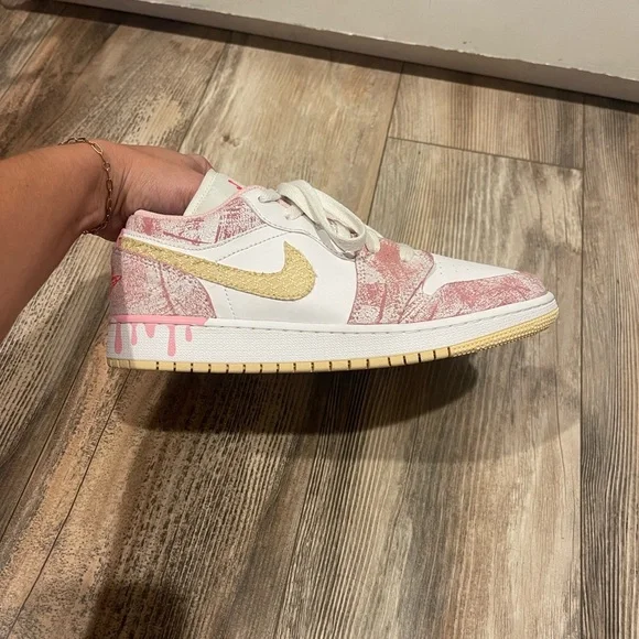 Nike Air Jordan 1 Low GS Big Kid Arctic Punch Paint Ice Cream CW7104-601 Youth 6